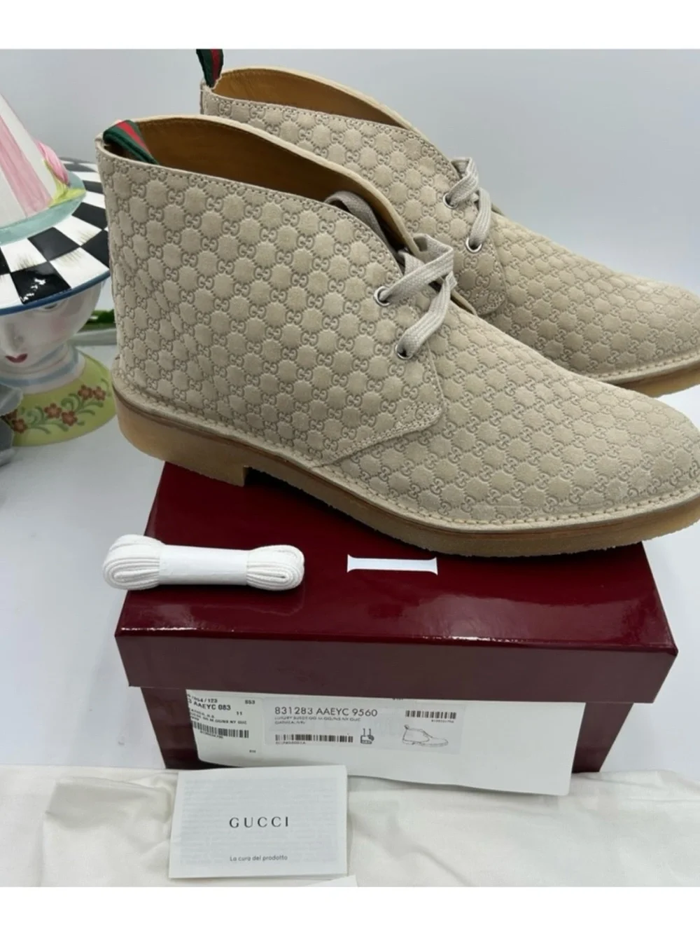 Men's Gucci suede GG embossed desert boots in oatmeal size 11 made in Italy